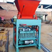 山東小型免燒磚機發(fā)貨現場